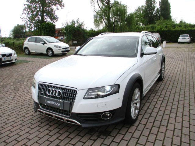 AUDI A4 allroad Bianco pastello