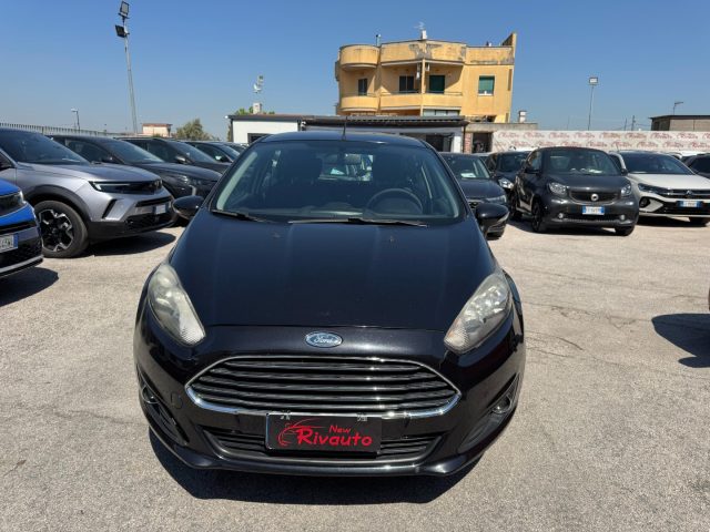 FORD Fiesta Nero perlato
