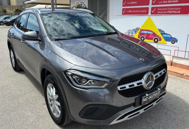 MERCEDES-BENZ GLA 200 Antracite metallizzato