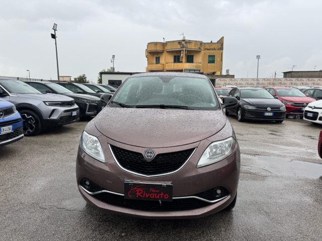 LANCIA Ypsilon Viola perlato
