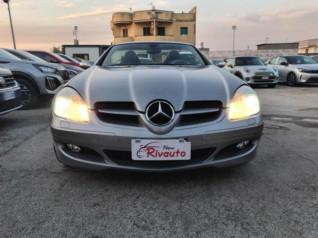 MERCEDES-BENZ SLK 200 Gigio opaco metallizzato