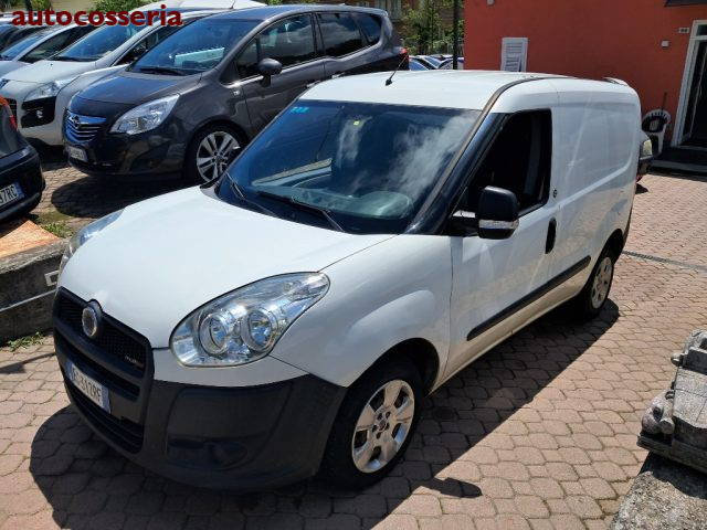 FIAT Doblo Bianco pastello