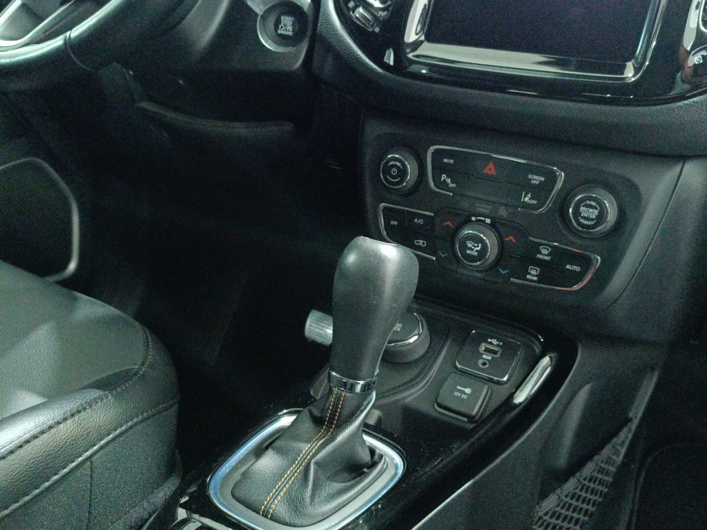 JEEP Compass 2.0 Multijet II aut. 4WD Limited - 8