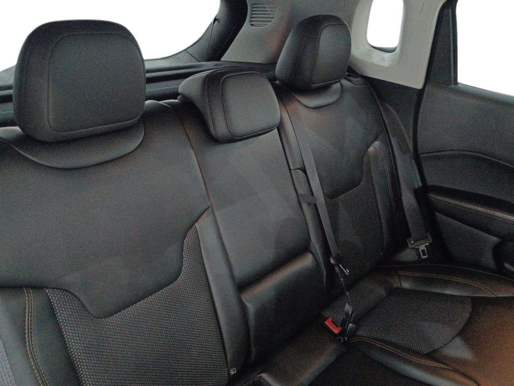 JEEP Compass 2.0 Multijet II aut. 4WD Limited - 11