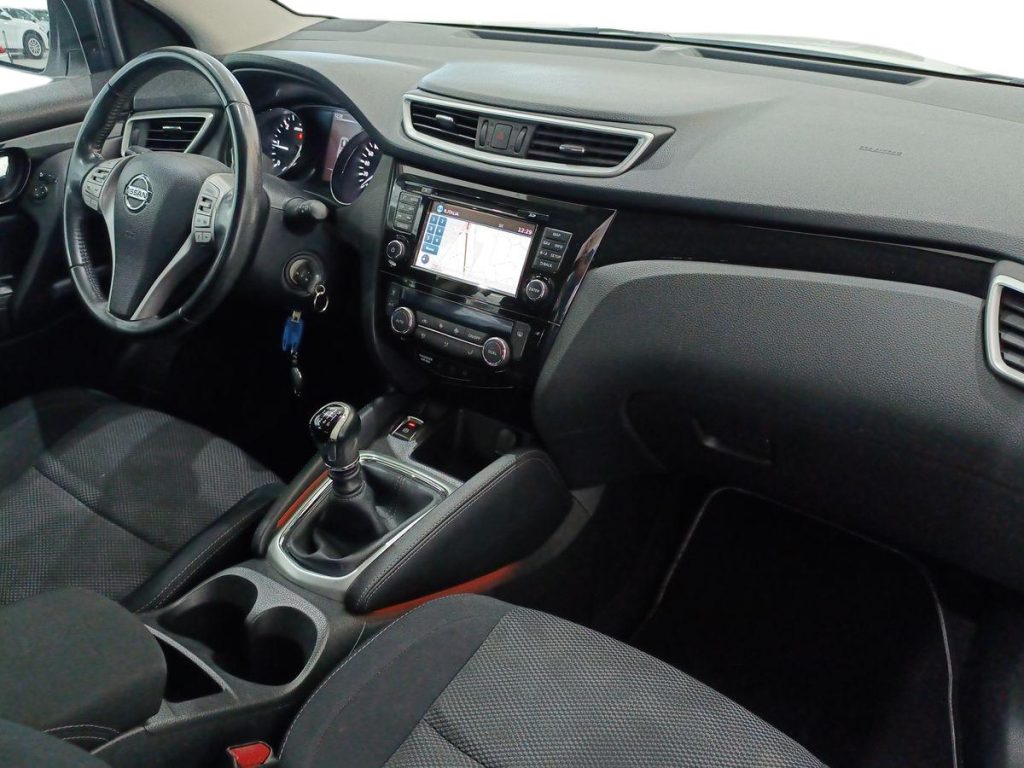 NISSAN Qashqai 1.5 dCi Business - 9