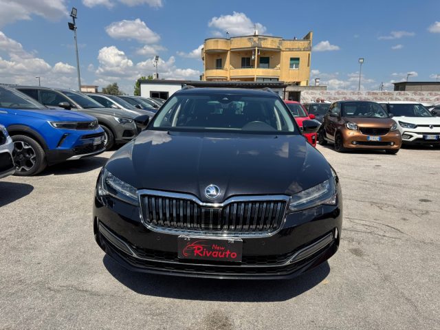 SKODA Superb Nero perlato