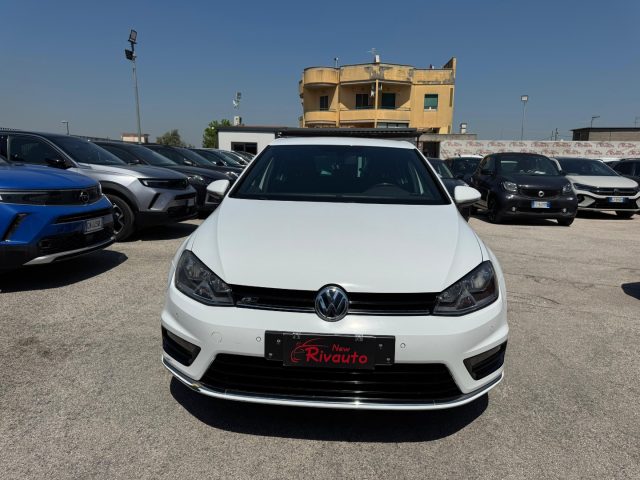 VOLKSWAGEN Golf Bianco perlato