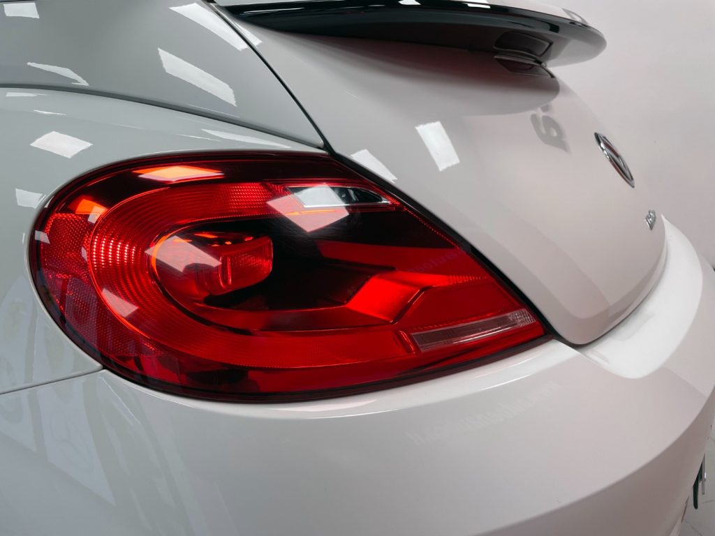 VOLKSWAGEN Maggiolino CABRIO 1.6 TDI DESIGN 105CV - 13