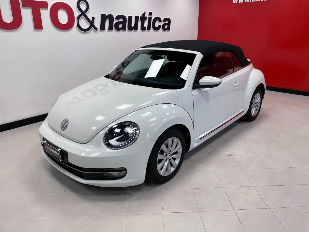 VOLKSWAGEN Maggiolino CABRIO 1.6 TDI DESIGN 105CV - 32