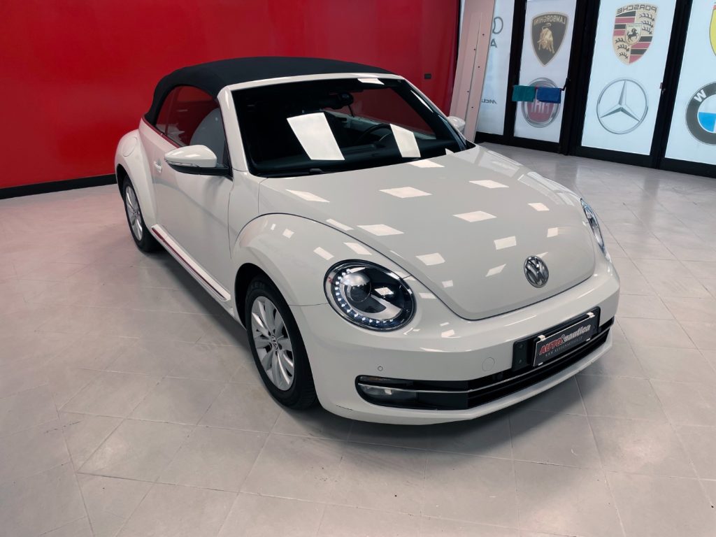 VOLKSWAGEN Maggiolino CABRIO 1.6 TDI DESIGN 105CV - 38