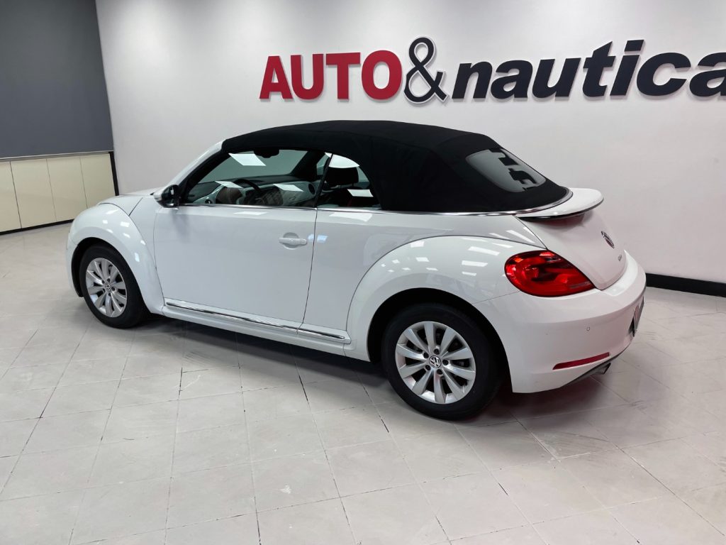 VOLKSWAGEN Maggiolino CABRIO 1.6 TDI DESIGN 105CV - 43
