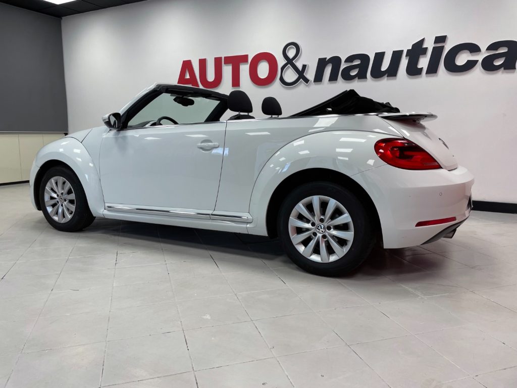 VOLKSWAGEN Maggiolino CABRIO 1.6 TDI DESIGN 105CV - 59