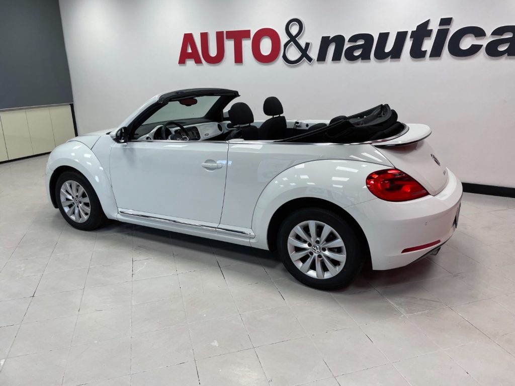 VOLKSWAGEN Maggiolino CABRIO 1.6 TDI DESIGN 105CV - 60