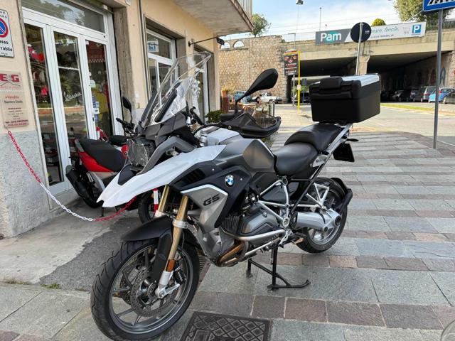BMW R 1250 GS argento opaco pastello