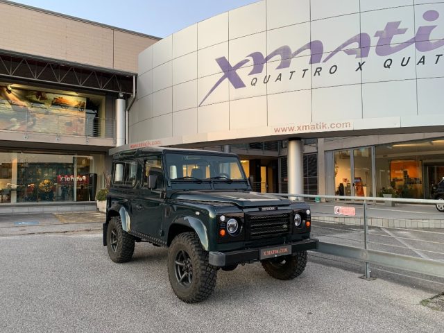 LAND ROVER Defender Verde perlato