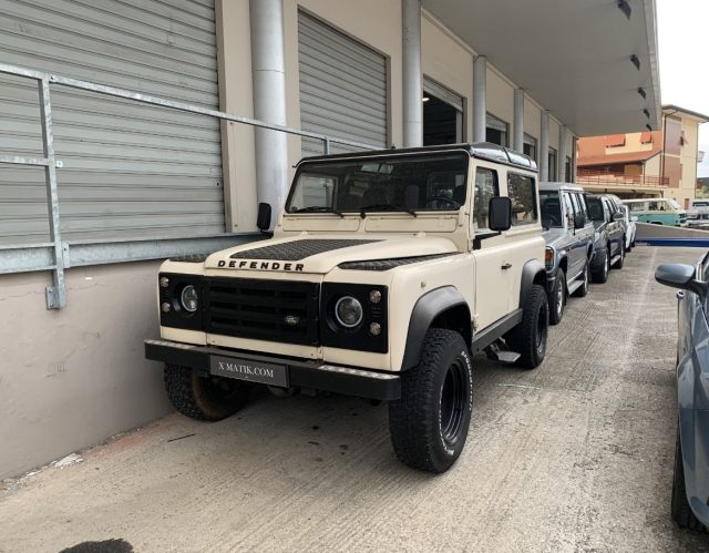 LAND ROVER Defender Beige pastello