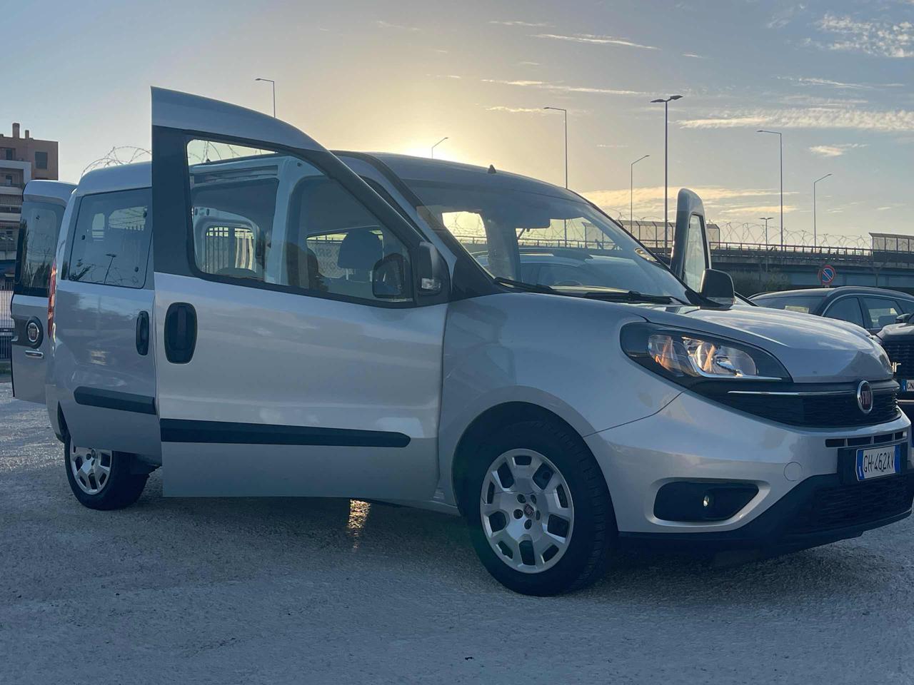 FIAT Doblo Doblò 1.6 MJT 105CV S&S PL Combi Maxi N1 Lounge - 23