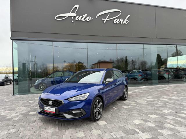 SEAT Leon Blu metallizzato