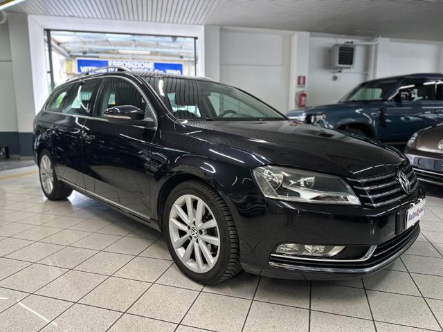 VOLKSWAGEN Passat Nero metallizzato