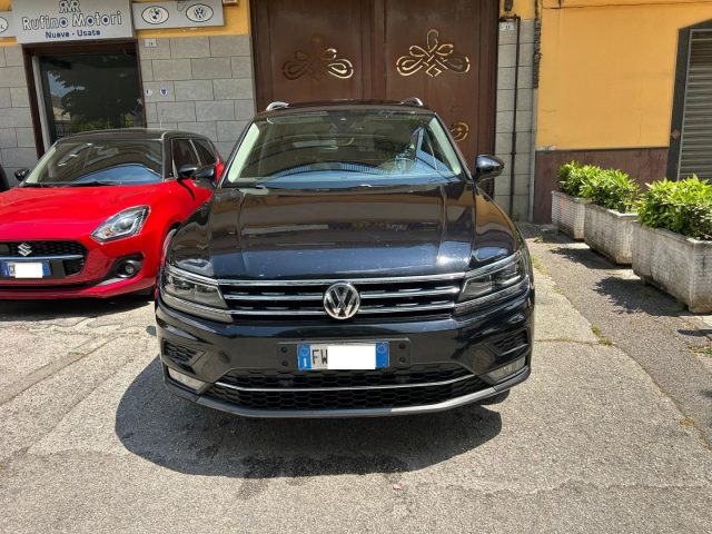 VOLKSWAGEN Tiguan Nero metallizzato