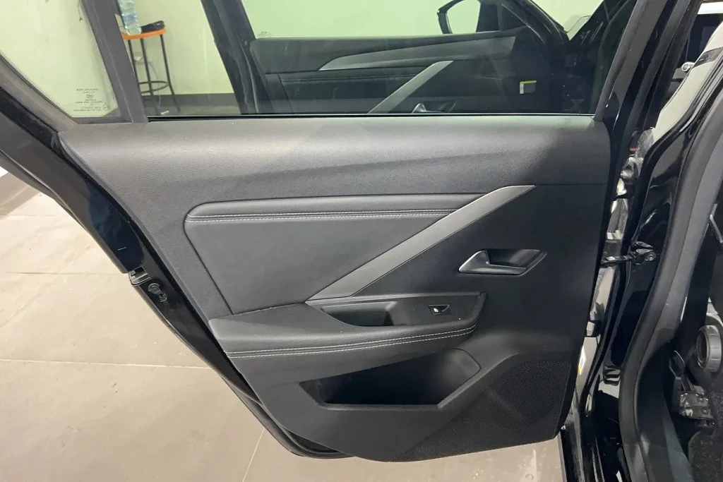OPEL Astra 1.5 Turbo Diesel 130 CV AT8 GS - 18
