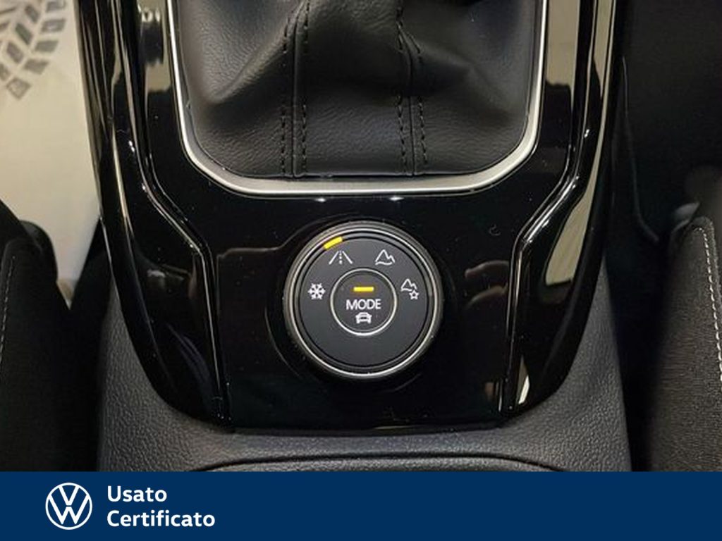 VOLKSWAGEN T-Roc 2.0 tdi r-line plus 4motion 150cv dsg - 16