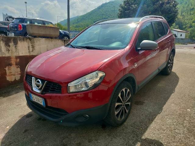 NISSAN Qashqai+2 Bordeaux metallizzato