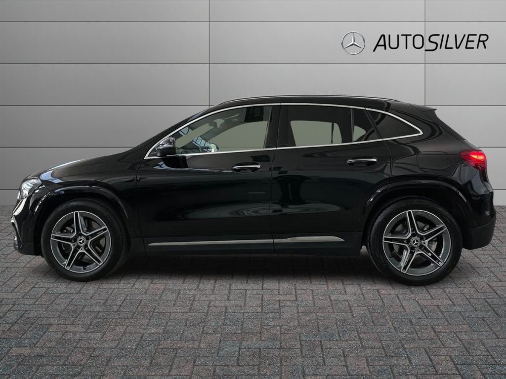 MERCEDES-BENZ GLA 200 d Automatic 4Matic AMG Line ADVANCED PLUS - 5