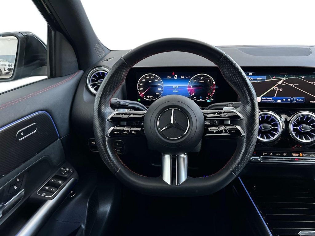 MERCEDES-BENZ GLA 200 d Automatic 4Matic AMG Line ADVANCED PLUS - 9