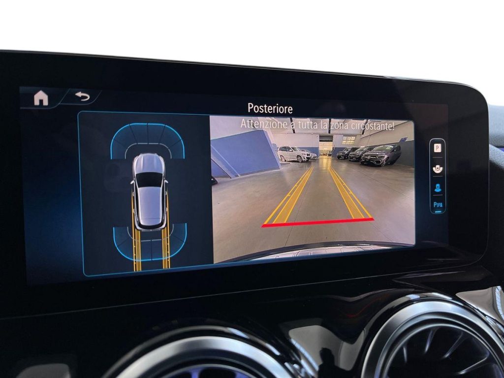 MERCEDES-BENZ GLA 200 d Automatic 4Matic AMG Line ADVANCED PLUS - 10