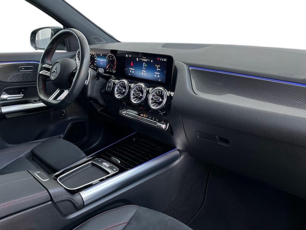 MERCEDES-BENZ GLA 200 d Automatic 4Matic AMG Line ADVANCED PLUS - 14