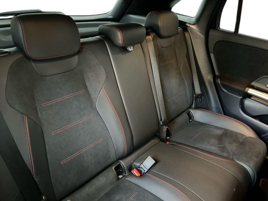 MERCEDES-BENZ GLA 200 d Automatic 4Matic AMG Line ADVANCED PLUS - 13