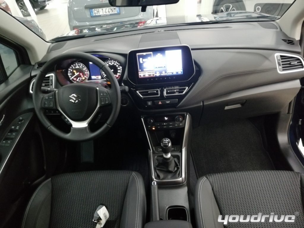 SUZUKI S-Cross / 1.4 Hybrid Top - 17