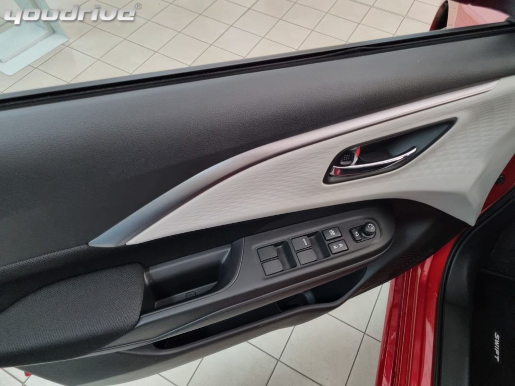 SUZUKI Swift / 1.2 Hybrid Waku + GPL - 19