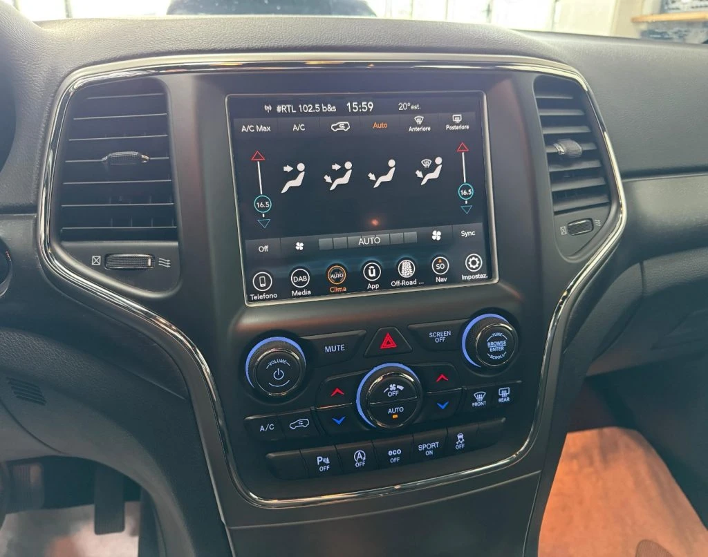 JEEP Grand Cherokee 3.0 V6 CRD Multijet II Laredo - 13