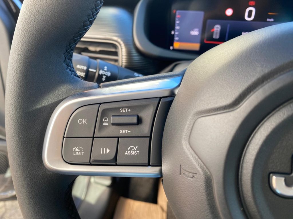 JEEP Avenger 1.2 Turbo Altitude GRANITE *PROMO ROTTAMAZIONE* - 10