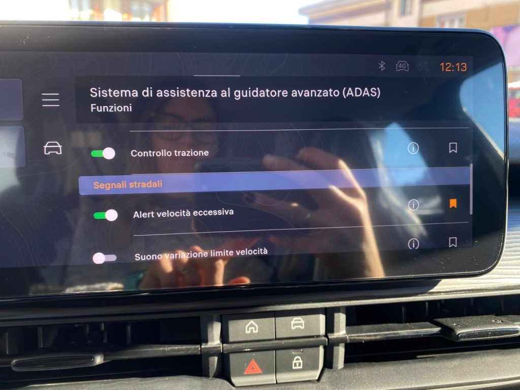 JEEP Avenger 1.2 Turbo Altitude GRANITE *PROMO ROTTAMAZIONE* - 15