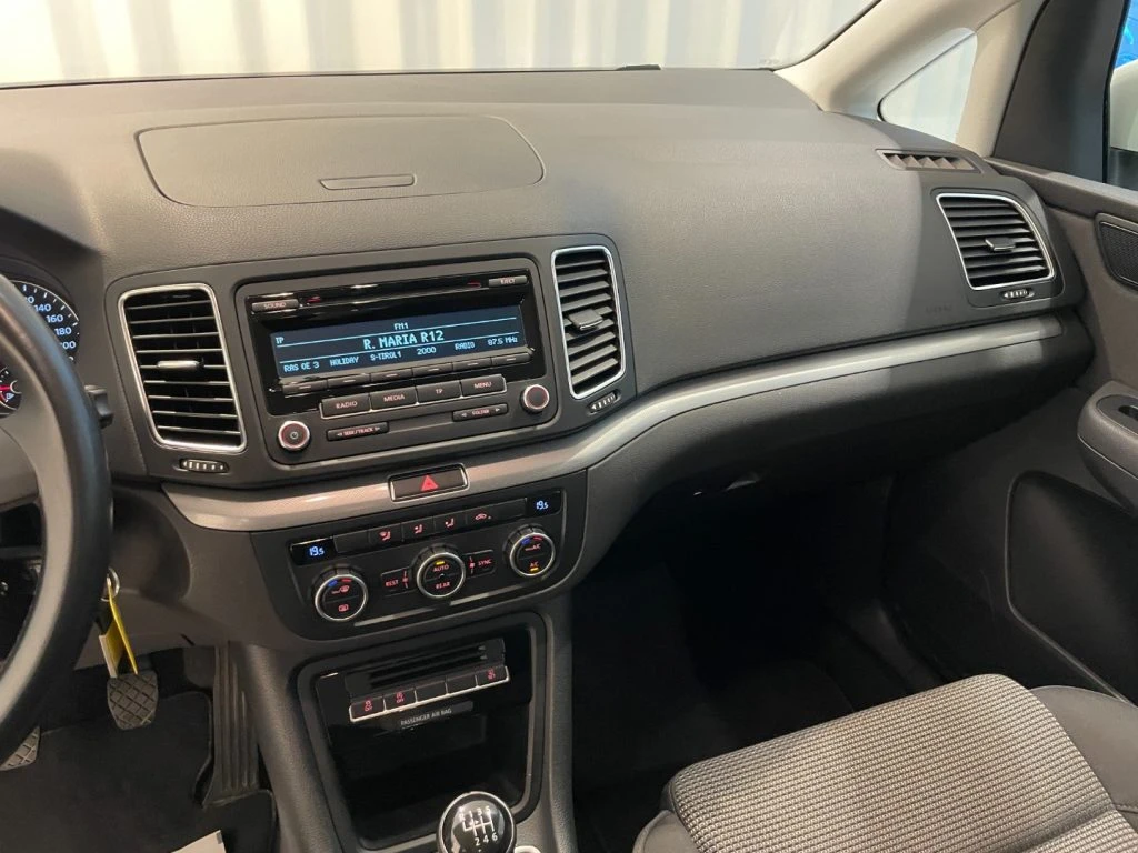 VOLKSWAGEN Sharan 1.4 TSI Comfortline 7P Climatronic RCD310 - 8