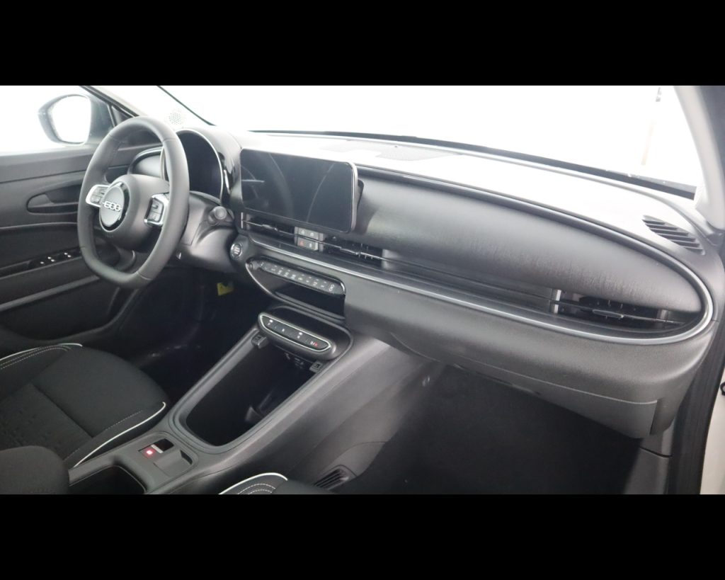 FIAT 600 POP 1.2 Hybrid 100cv - 16