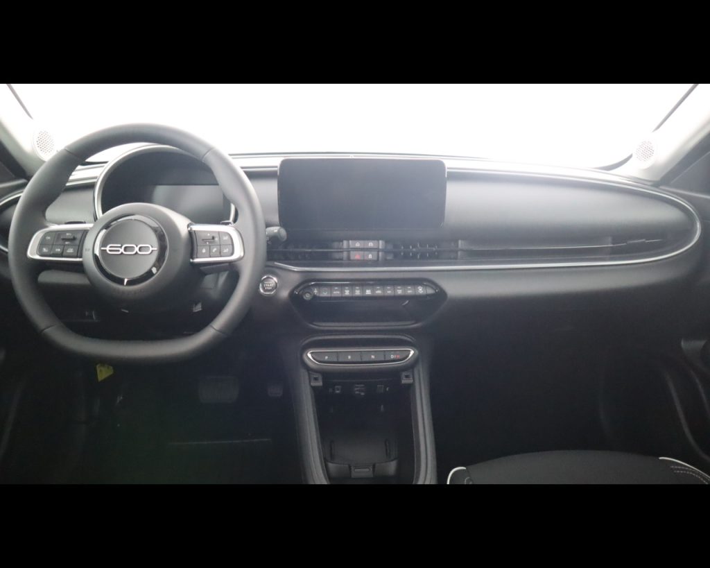 FIAT 600 POP 1.2 Hybrid 100cv - 15