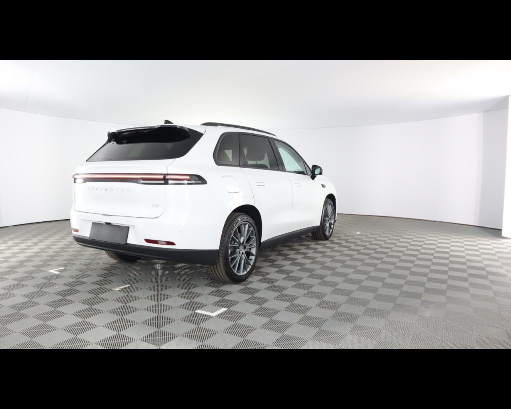 LEAPMOTOR C10 REEV DESIGN MY 2025 - 8