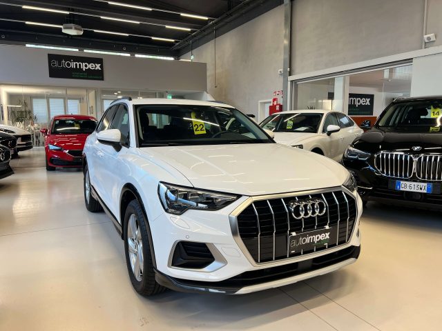 AUDI Q3 Bianco pastello