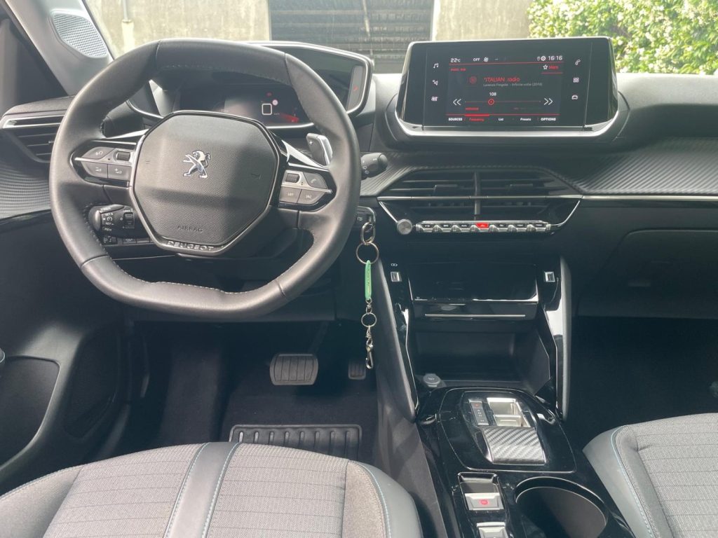 PEUGEOT 208 PureTech 100 Stop&Start 5 porte Allure Pack aut - 20
