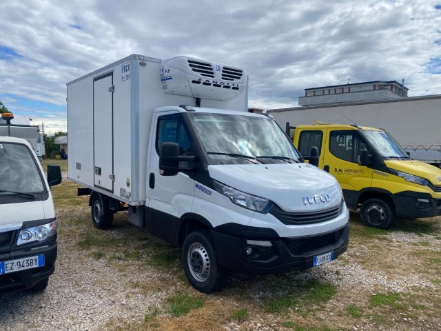 IVECO  Bianco pastello