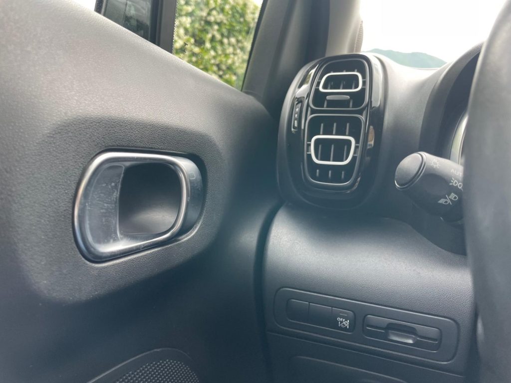 CITROEN C3 Aircross BlueHDi 110 S&S Shine - 4