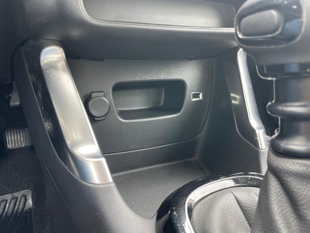 CITROEN C3 Aircross BlueHDi 110 S&S Shine - 8