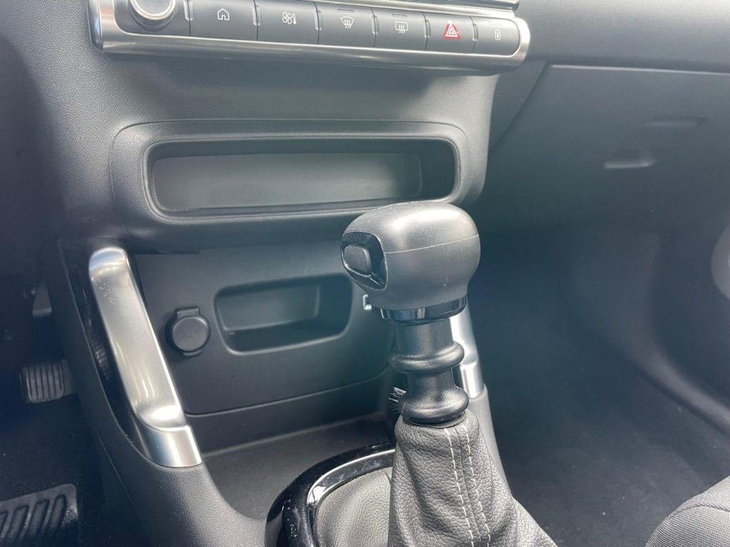 CITROEN C3 Aircross BlueHDi 110 S&S Shine - 12