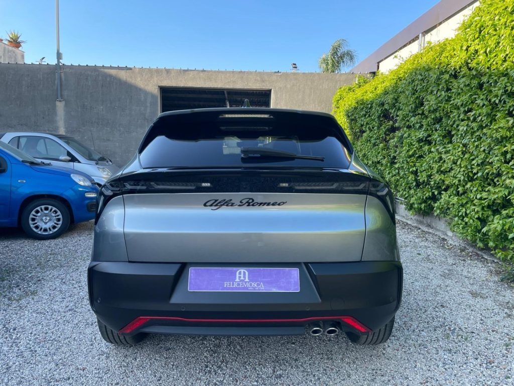 ALFA ROMEO Junior 1.2 145 CV Hybrid eDCT6 Speciale - 4