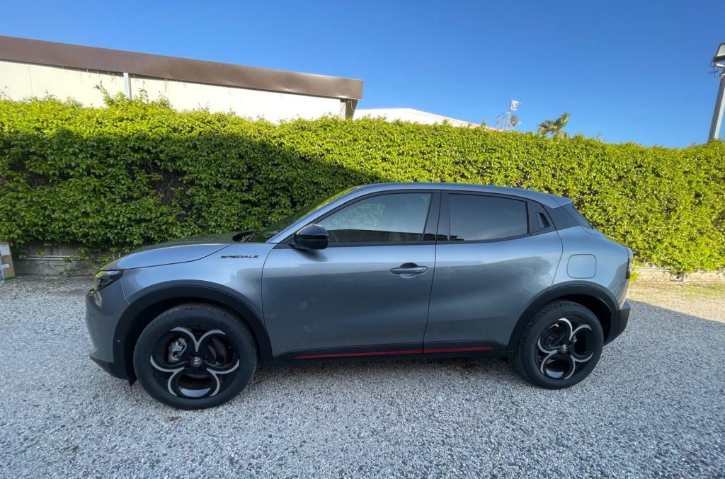 ALFA ROMEO Junior 1.2 145 CV Hybrid eDCT6 Speciale - 26