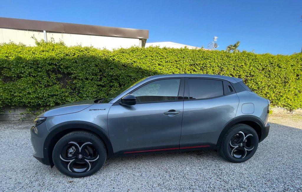 ALFA ROMEO Junior 1.2 145 CV Hybrid eDCT6 Speciale - 29